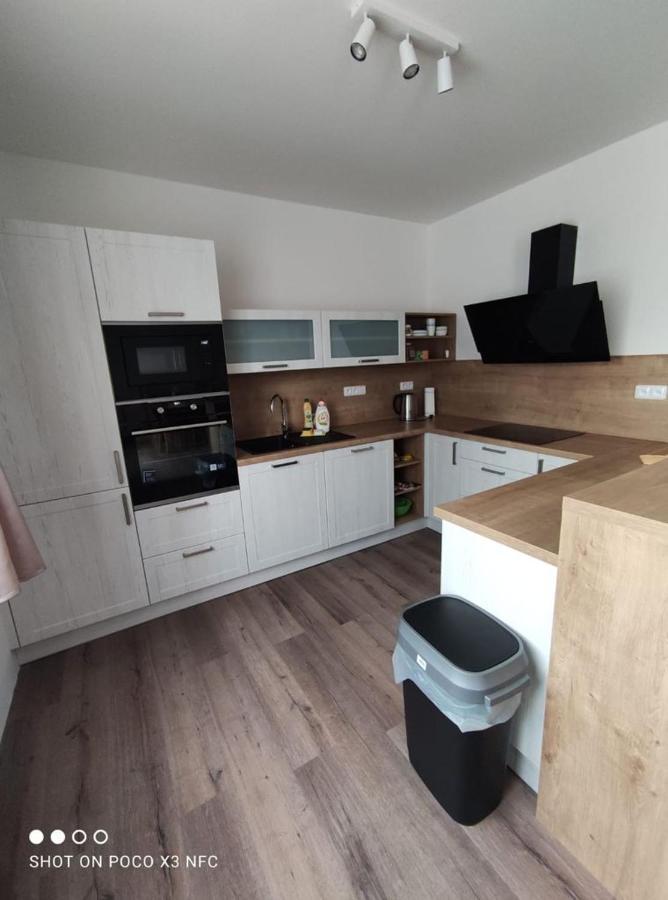 Apartman Kuba Frymburk nad Vltavou Exterior foto